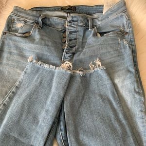 Abercrombie ankle skinny jeans.